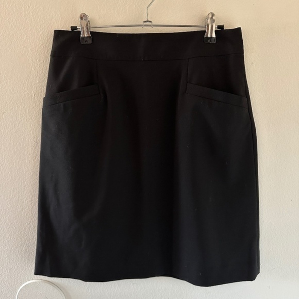 Banana Republic Womens Petite Skirt Size 6P Black Work Career Travel‎ Casual.